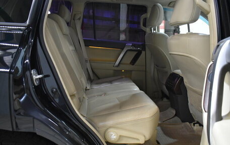 Toyota Land Cruiser Prado 150 рестайлинг 2, 2013 год, 3 499 000 рублей, 9 фотография