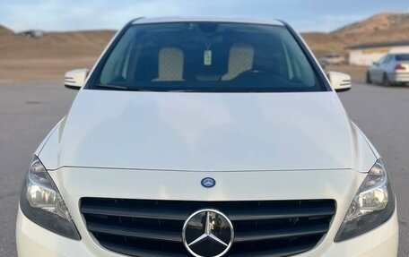 Mercedes-Benz B-Класс, 2013 год, 1 520 000 рублей, 3 фотография