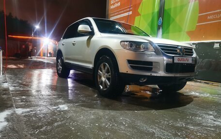 Volkswagen Touareg III, 2009 год, 850 000 рублей, 3 фотография