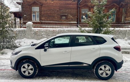 Renault Kaptur I рестайлинг, 2019 год, 1 090 000 рублей, 2 фотография