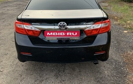 Toyota Camry, 2013 год, 1 830 000 рублей, 7 фотография