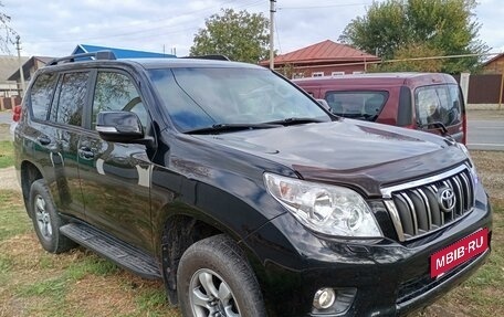 Toyota Land Cruiser 200, 2011 год, 2 430 000 рублей, 9 фотография