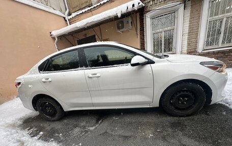 KIA Rio IV, 2019 год, 1 450 000 рублей, 1 фотография