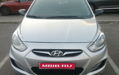 Hyundai Solaris II рестайлинг, 2013 год, 850 000 рублей, 1 фотография