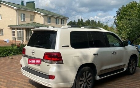 Toyota Land Cruiser 200, 2016 год, 6 280 000 рублей, 8 фотография