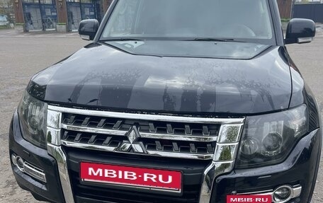 Mitsubishi Pajero IV, 2008 год, 1 650 000 рублей, 3 фотография