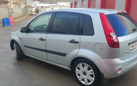 Ford Fiesta, 2007 год, 365 000 рублей, 2 фотография