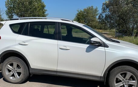 Toyota RAV4, 2014 год, 2 250 000 рублей, 3 фотография