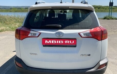 Toyota RAV4, 2014 год, 2 250 000 рублей, 2 фотография