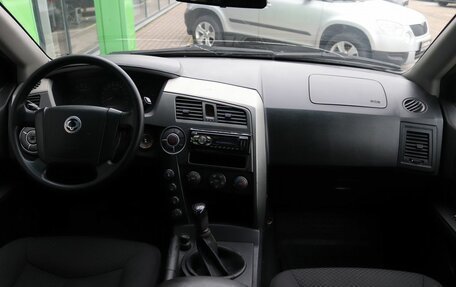 SsangYong Kyron I, 2011 год, 709 000 рублей, 16 фотография