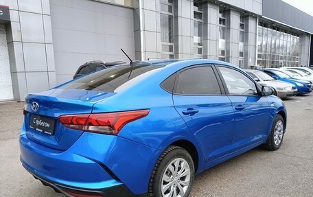 Hyundai Solaris II рестайлинг, 2021 год, 1 670 000 рублей, 5 фотография