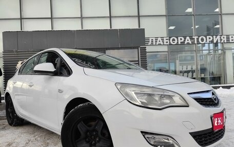 Opel Astra J, 2012 год, 750 000 рублей, 1 фотография