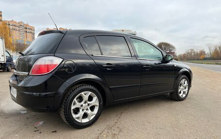 Opel Astra H, 2005 год, 670 000 рублей, 3 фотография