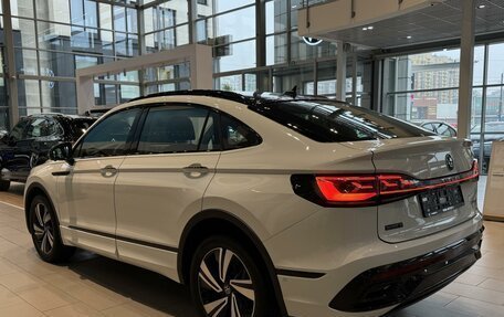 Volkswagen Tiguan II, 2023 год, 4 990 000 рублей, 9 фотография