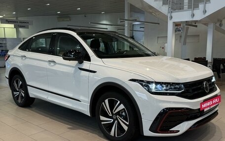 Volkswagen Tiguan II, 2023 год, 4 990 000 рублей, 3 фотография