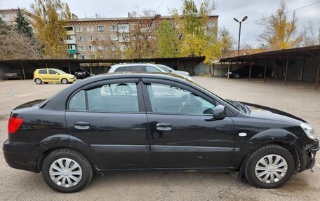 KIA Rio II, 2008 год, 300 000 рублей, 3 фотография