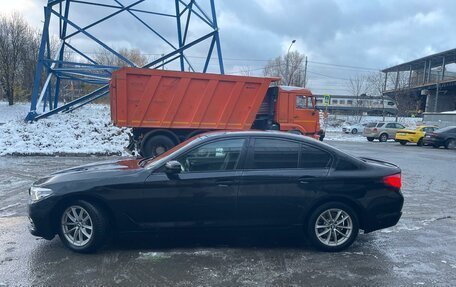 BMW 5 серия, 2018 год, 3 400 000 рублей, 3 фотография