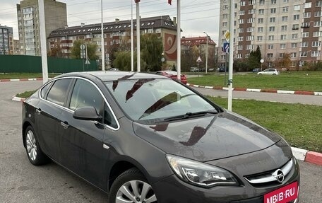 Opel Astra J, 2013 год, 1 250 000 рублей, 10 фотография