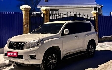 Toyota Land Cruiser Prado 150 рестайлинг 2, 2010 год, 3 100 000 рублей, 1 фотография