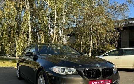 BMW 5 серия, 2014 год, 2 000 000 рублей, 2 фотография