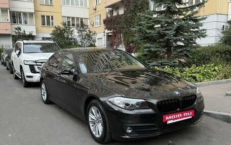 BMW 5 серия, 2014 год, 2 000 000 рублей, 19 фотография