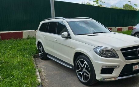 Mercedes-Benz GL-Класс, 2015 год, 4 600 000 рублей, 2 фотография