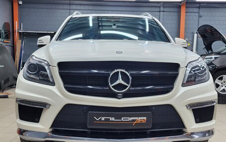 Mercedes-Benz GL-Класс, 2015 год, 4 600 000 рублей, 7 фотография