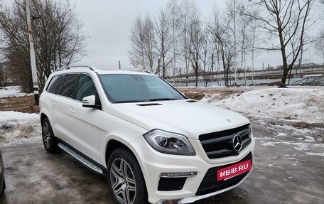 Mercedes-Benz GL-Класс, 2015 год, 4 600 000 рублей, 6 фотография