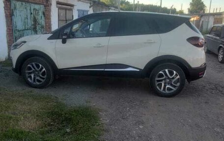 Renault Kaptur I рестайлинг, 2019 год, 1 600 000 рублей, 5 фотография