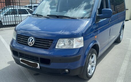 Volkswagen Transporter T5 рестайлинг, 2004 год, 1 320 000 рублей, 13 фотография