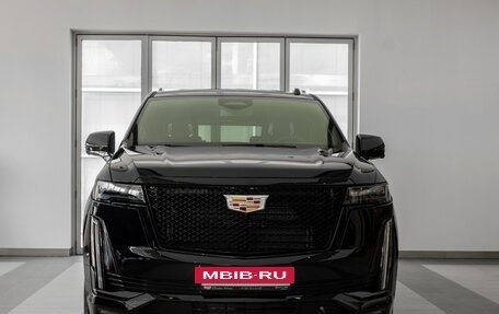 Cadillac Escalade V, 2024 год, 23 990 000 рублей, 3 фотография