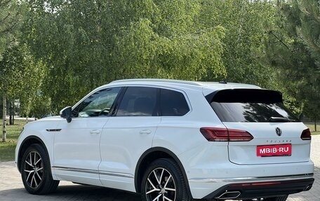 Volkswagen Touareg III, 2018 год, 4 950 000 рублей, 4 фотография