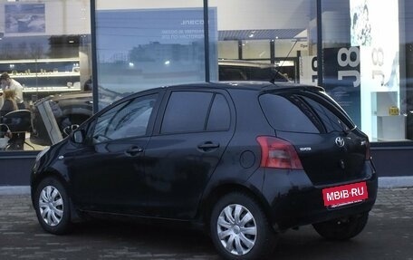 Toyota Yaris III рестайлинг, 2008 год, 645 000 рублей, 7 фотография