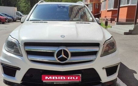 Mercedes-Benz GL-Класс, 2014 год, 2 600 000 рублей, 5 фотография