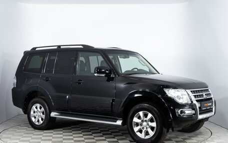 Mitsubishi Pajero IV, 2015 год, 2 970 000 рублей, 3 фотография