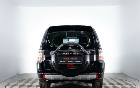 Mitsubishi Pajero IV, 2015 год, 2 970 000 рублей, 6 фотография