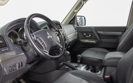 Mitsubishi Pajero IV, 2015 год, 2 970 000 рублей, 11 фотография