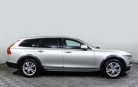 Volvo V90 Cross Country I рестайлинг, 2018 год, 3 398 000 рублей, 4 фотография