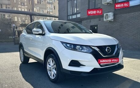 Nissan Qashqai, 2020 год, 2 700 000 рублей, 2 фотография