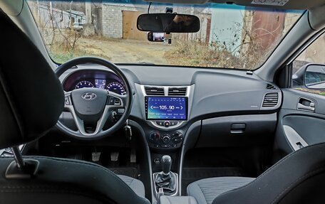 Hyundai Solaris II рестайлинг, 2014 год, 1 090 000 рублей, 12 фотография