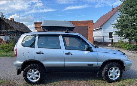 Chevrolet Niva I рестайлинг, 2005 год, 410 000 рублей, 5 фотография