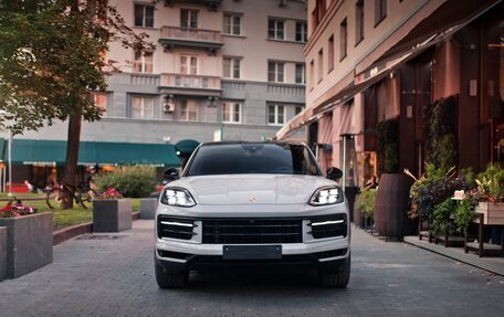 Porsche Cayenne III, 2024 год, 18 400 000 рублей, 3 фотография