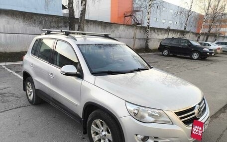 Volkswagen Tiguan I, 2010 год, 1 050 000 рублей, 2 фотография