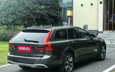 Volvo V90 Cross Country I рестайлинг, 2020 год, 3 885 000 рублей, 5 фотография