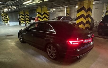 Audi A4, 2015 год, 2 580 000 рублей, 4 фотография