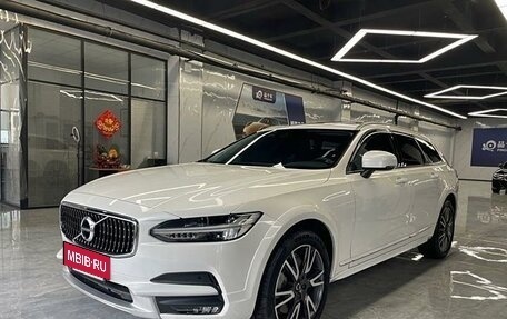 Volvo V90 Cross Country I рестайлинг, 2020 год, 4 065 000 рублей, 5 фотография