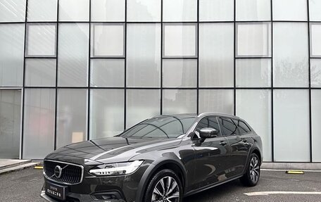 Volvo V90 Cross Country I рестайлинг, 2021 год, 4 295 000 рублей, 1 фотография