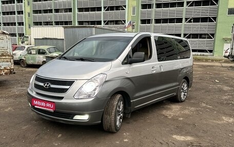 Hyundai Grand Starex Grand Starex I рестайлинг 2, 2008 год, 1 569 000 рублей, 11 фотография