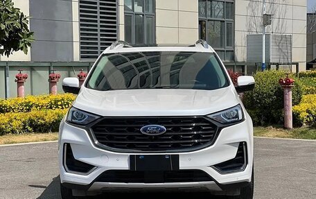 Ford Edge II рестайлинг, 2021 год, 2 960 000 рублей, 4 фотография