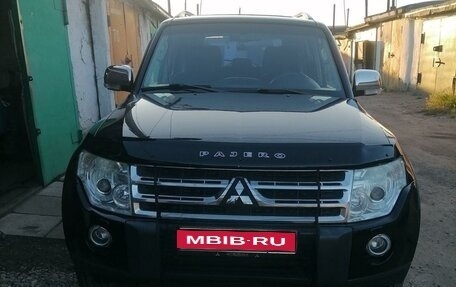 Mitsubishi Pajero IV, 2007 год, 1 930 000 рублей, 1 фотография